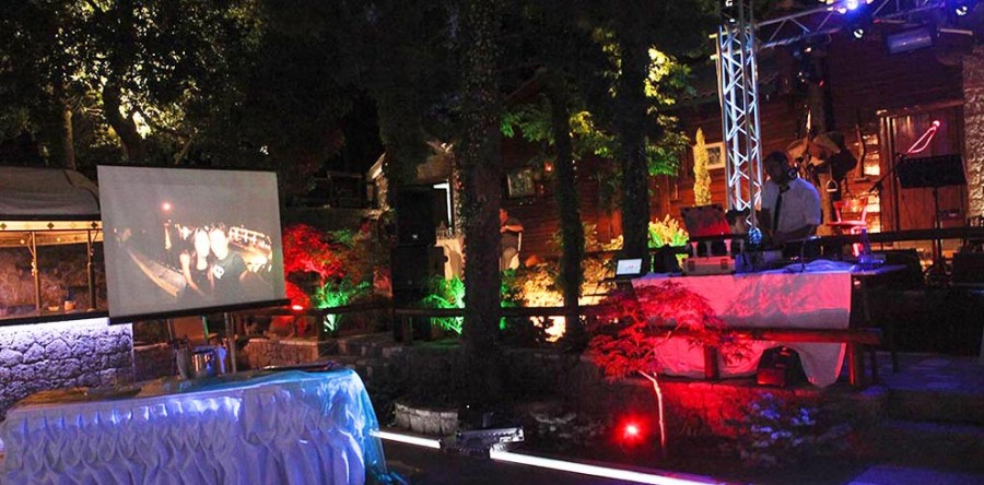 HIGH DEFINITION VIDEO PROJECTOR